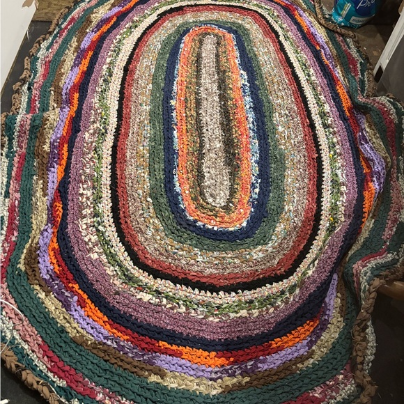 Vibrant Multicolor Handwoven Rug - Picture 8 of 11